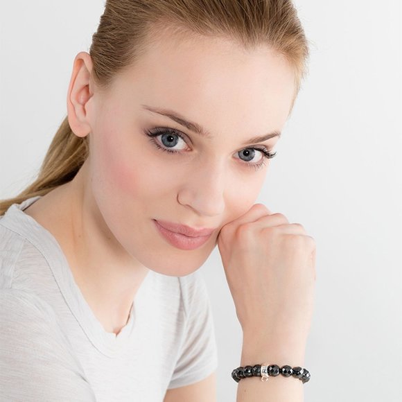 Thomas Sabo Charm Club Bracelet Hemetite with Gold Hearts - Picture 5 of 5